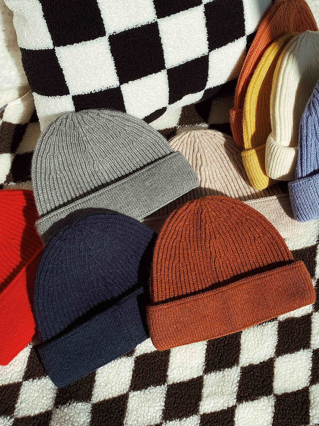 ASSORTED KNIT BEANIES - KNITTED BEANIE COLLECTION