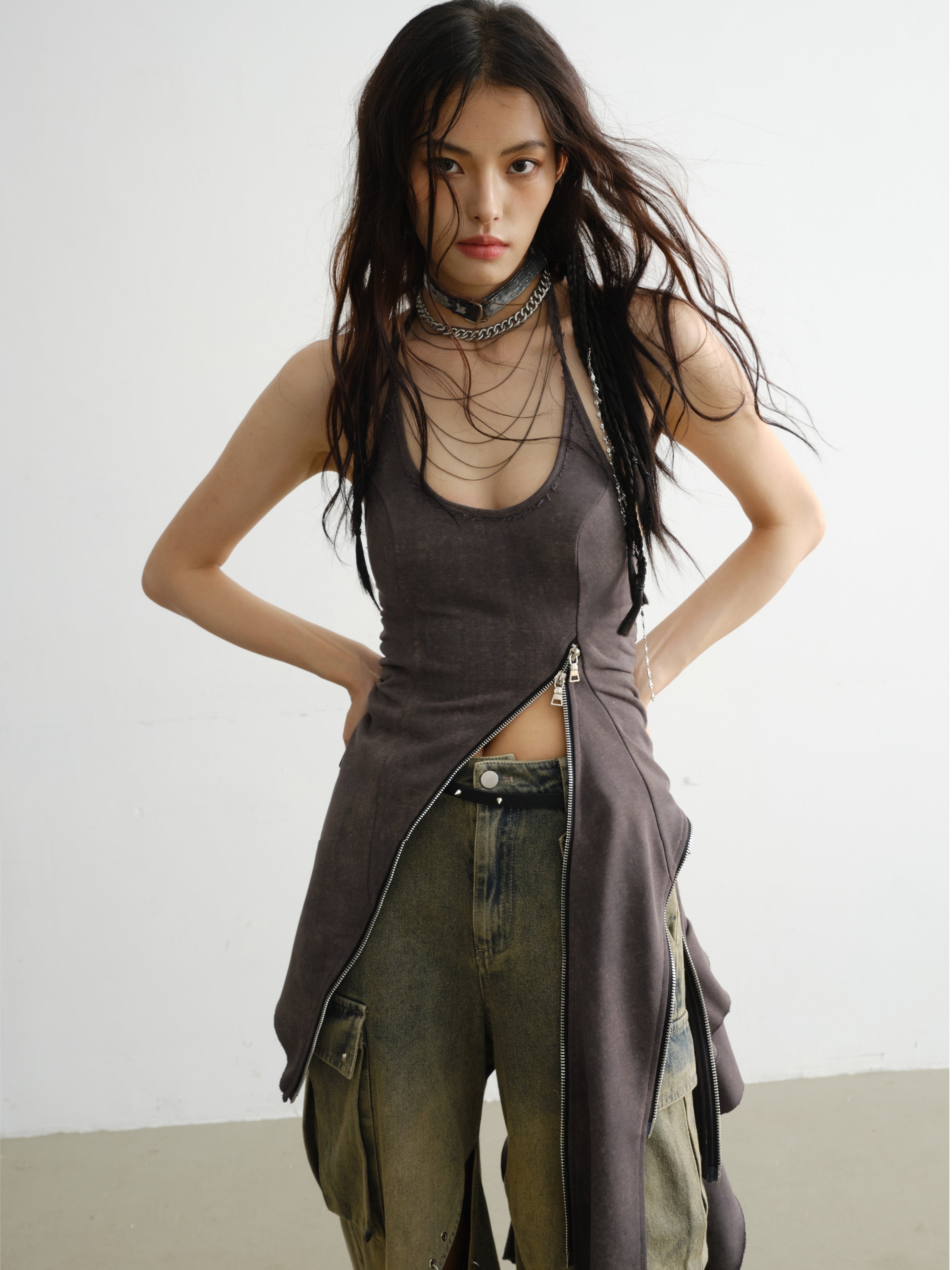 ASYMMETRICAL MINI DRESS WITH ZIPPER DETAILS FOR A BOLD STATEMENT