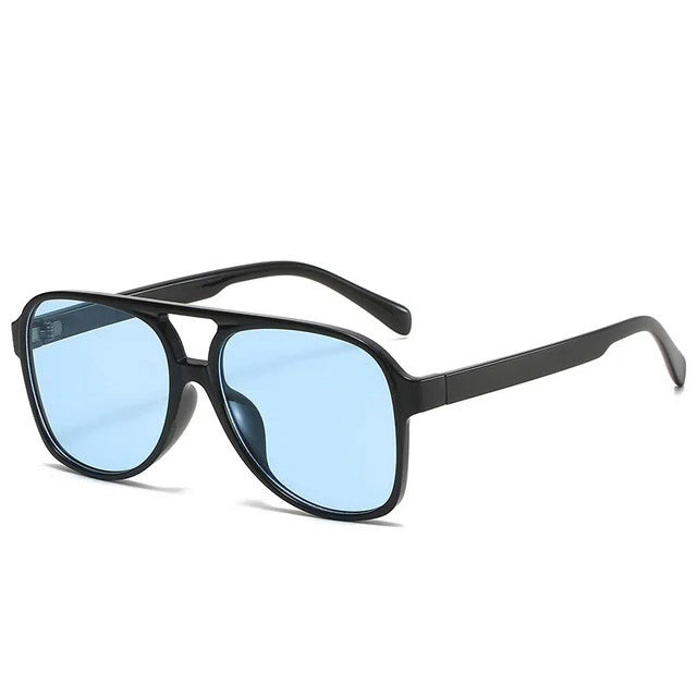 AVIATOR SUNGLASSES WITH BLACK FRAMES AND YELLOW LENSES