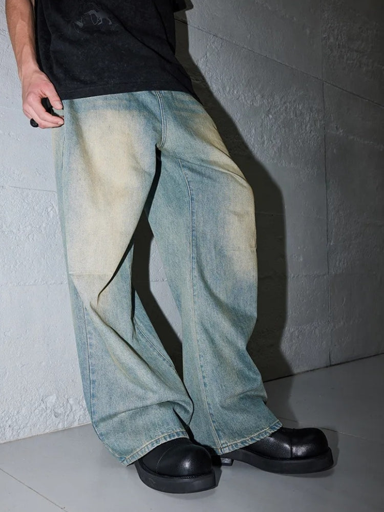 BAGGY JEANS LIGHT WASH WITH VINTAGE STREETWEAR FLAIR