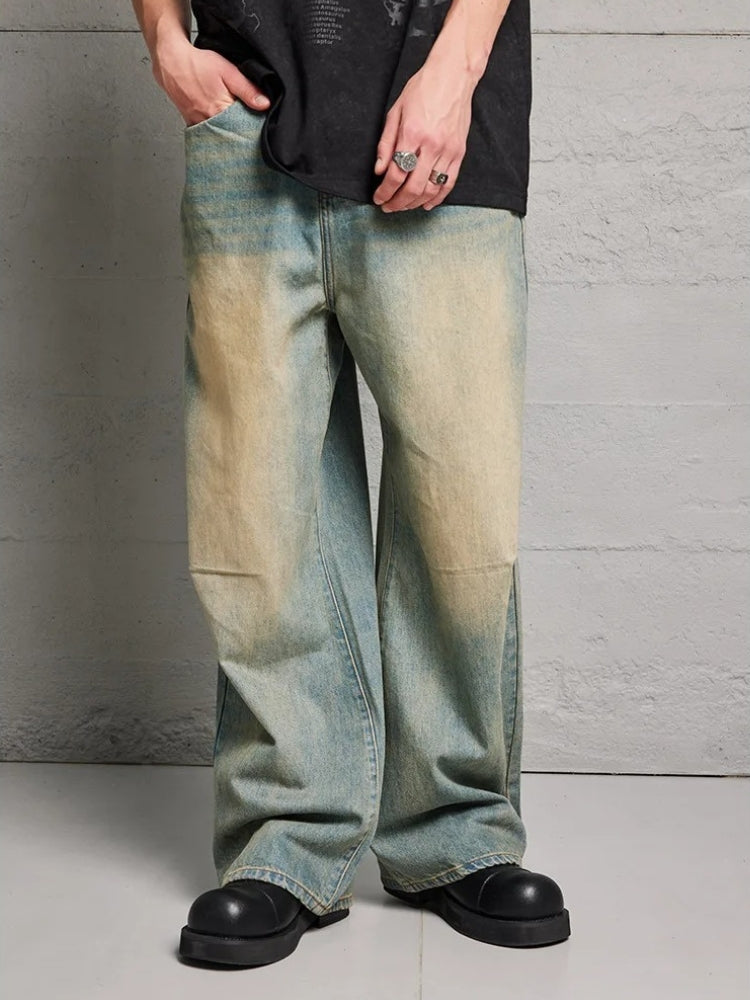 BAGGY JEANS LIGHT WASH WITH VINTAGE STREETWEAR FLAIR