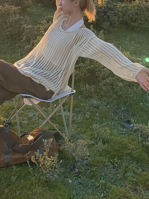 BEIGE KNIT SWEATER WITH CUTOUT DETAILS IN APRICOT TONE, LONG SLEEVE