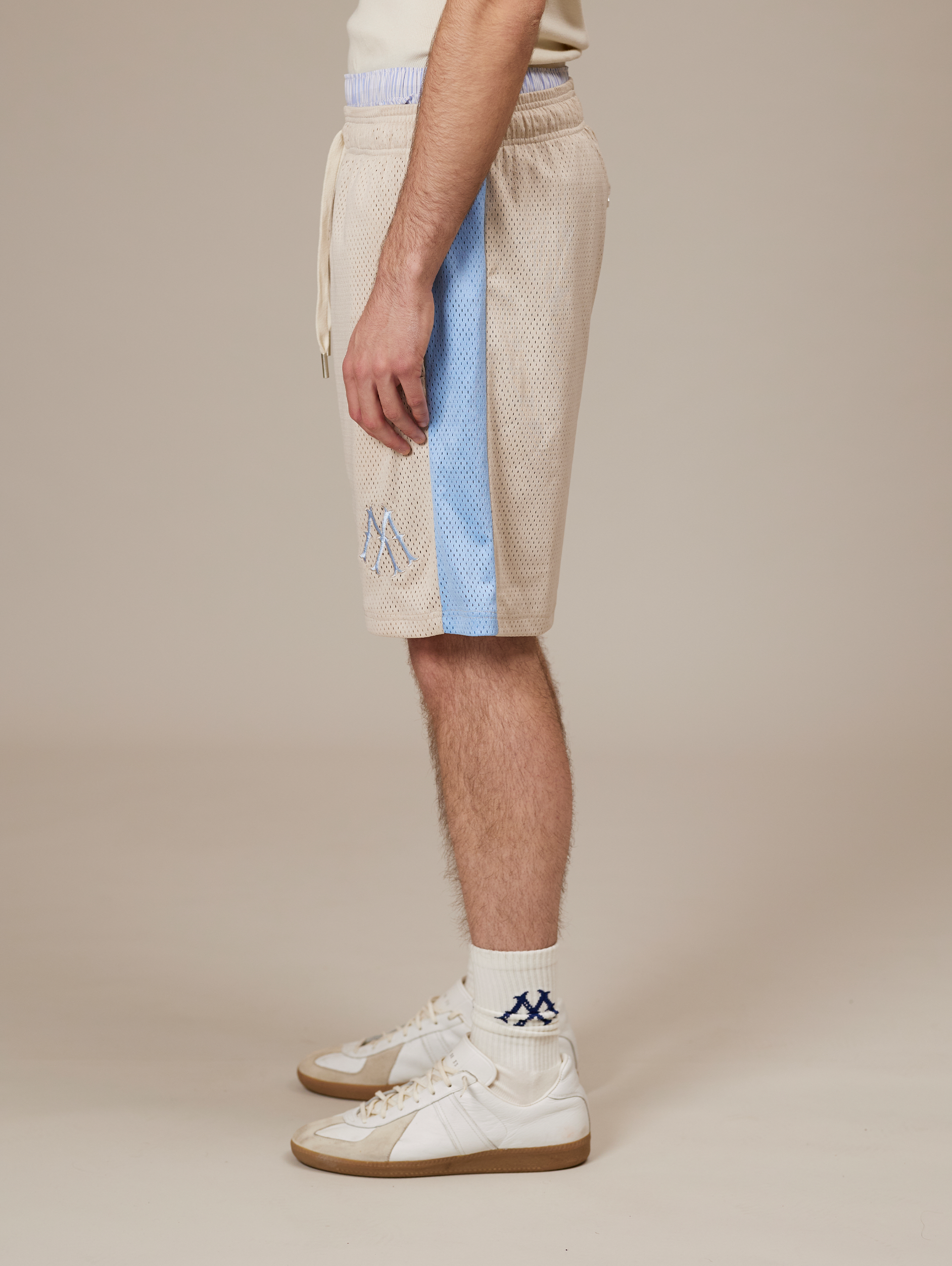 BEIGE MESH SHORTS WITH BLUE SIDE STRIPES - LUXURY STREETWEAR, LIGHT BLUE