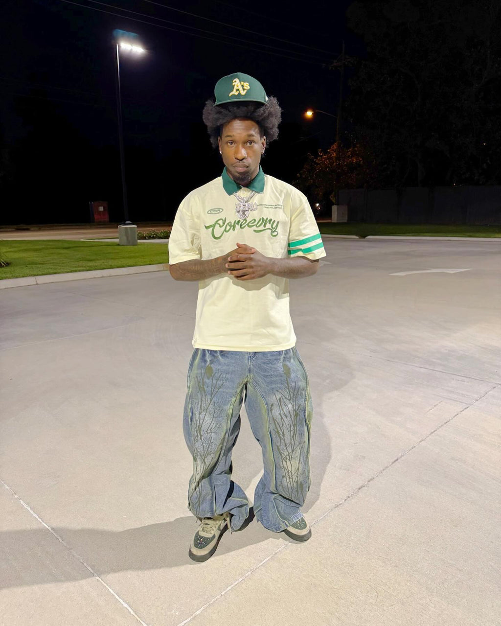 BEIGE SHORT SLEEVE POLO SHIRT WITH GREEN ACCENTS - TRENDY CASUAL