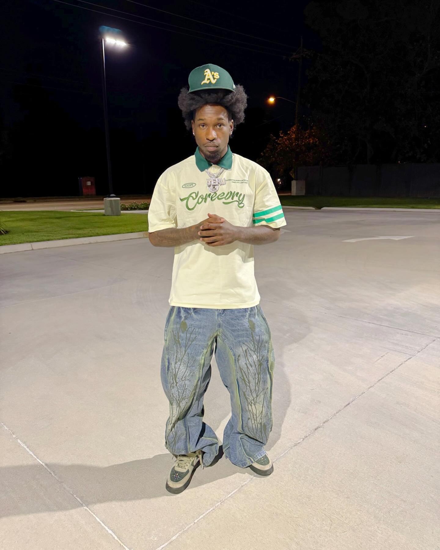 BEIGE SHORT SLEEVE POLO SHIRT WITH GREEN ACCENTS - TRENDY CASUAL