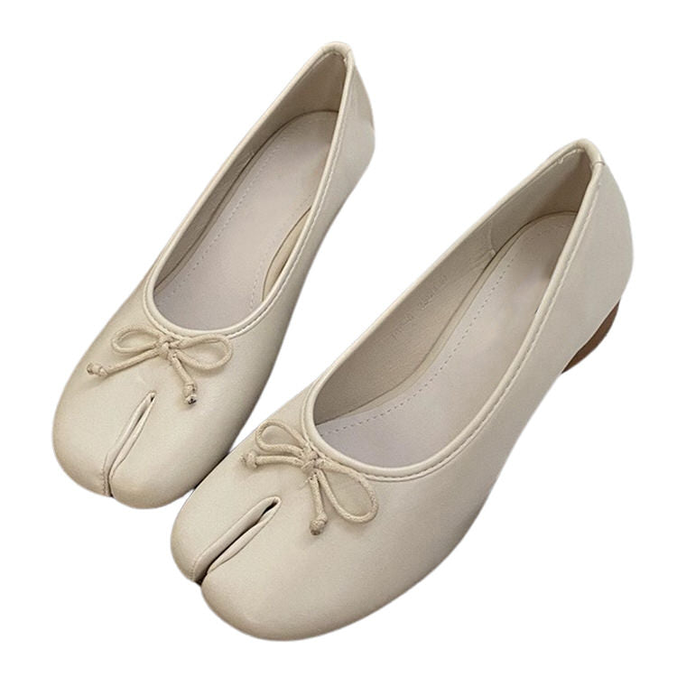 BEIGE SPLIT-TOE BALLET FLATS WITH BOW DETAIL WOMEN'S SHOES