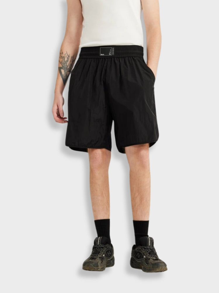 BELTED SHORTS WITH SIZE CHART AND LEG OPENING MEASUREMENTS