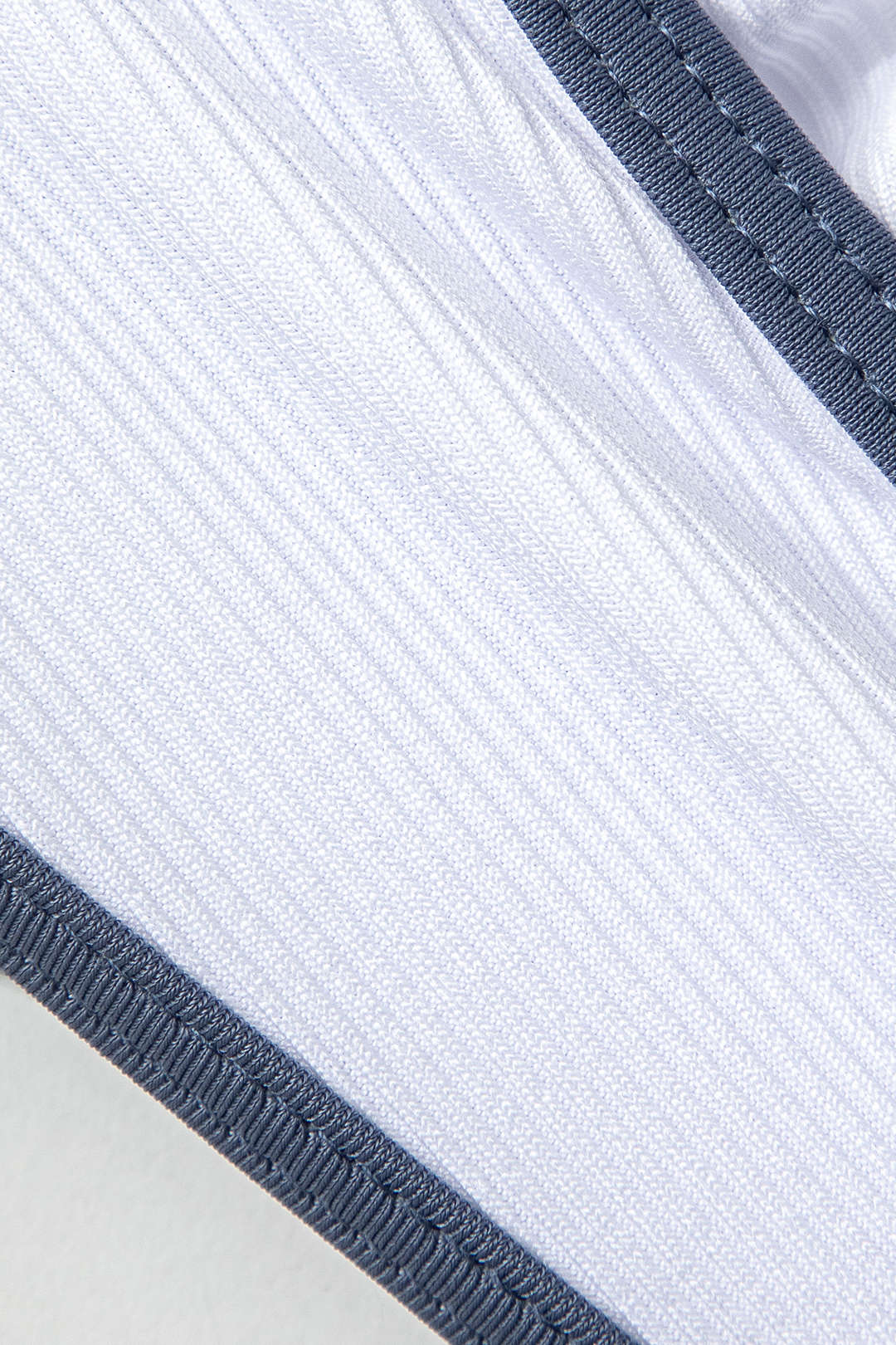 BIKINI SET BELLA PEARL-DETAIL BIKINI SET WITH GOLD ACCENTS