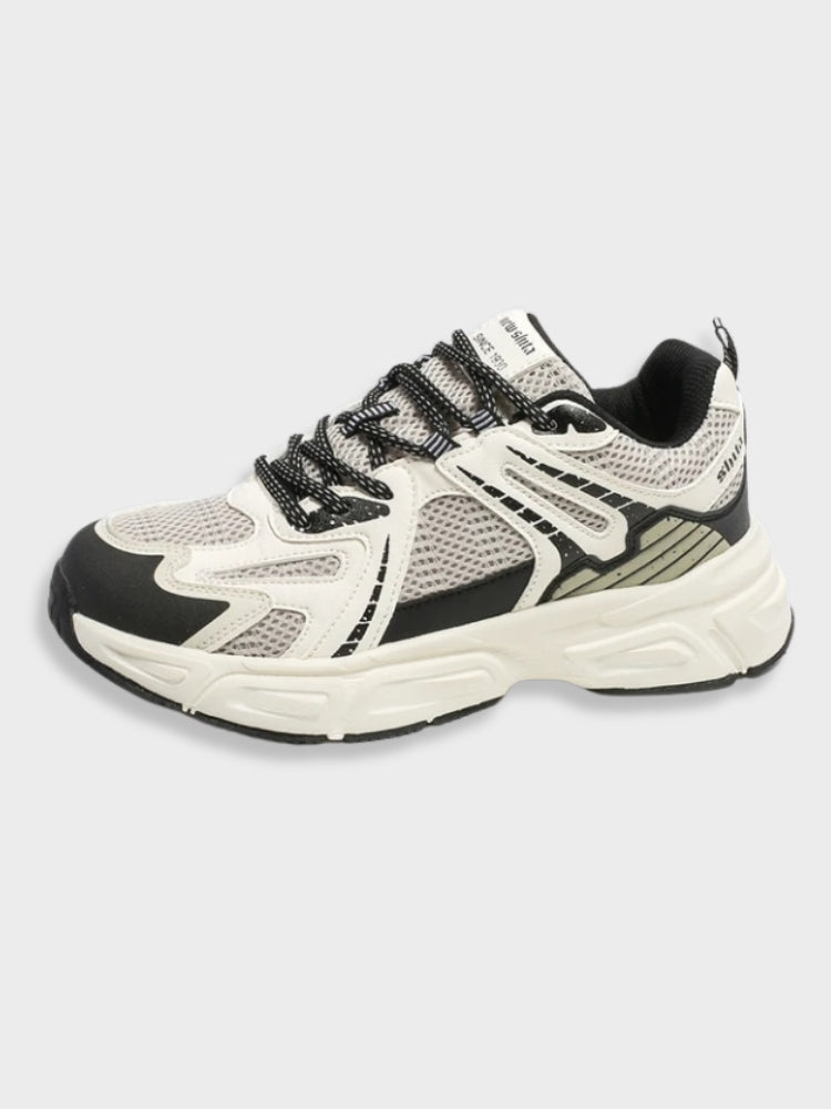 BLACK AND WHITE ATHLETIC SHOE FOOTWEAR