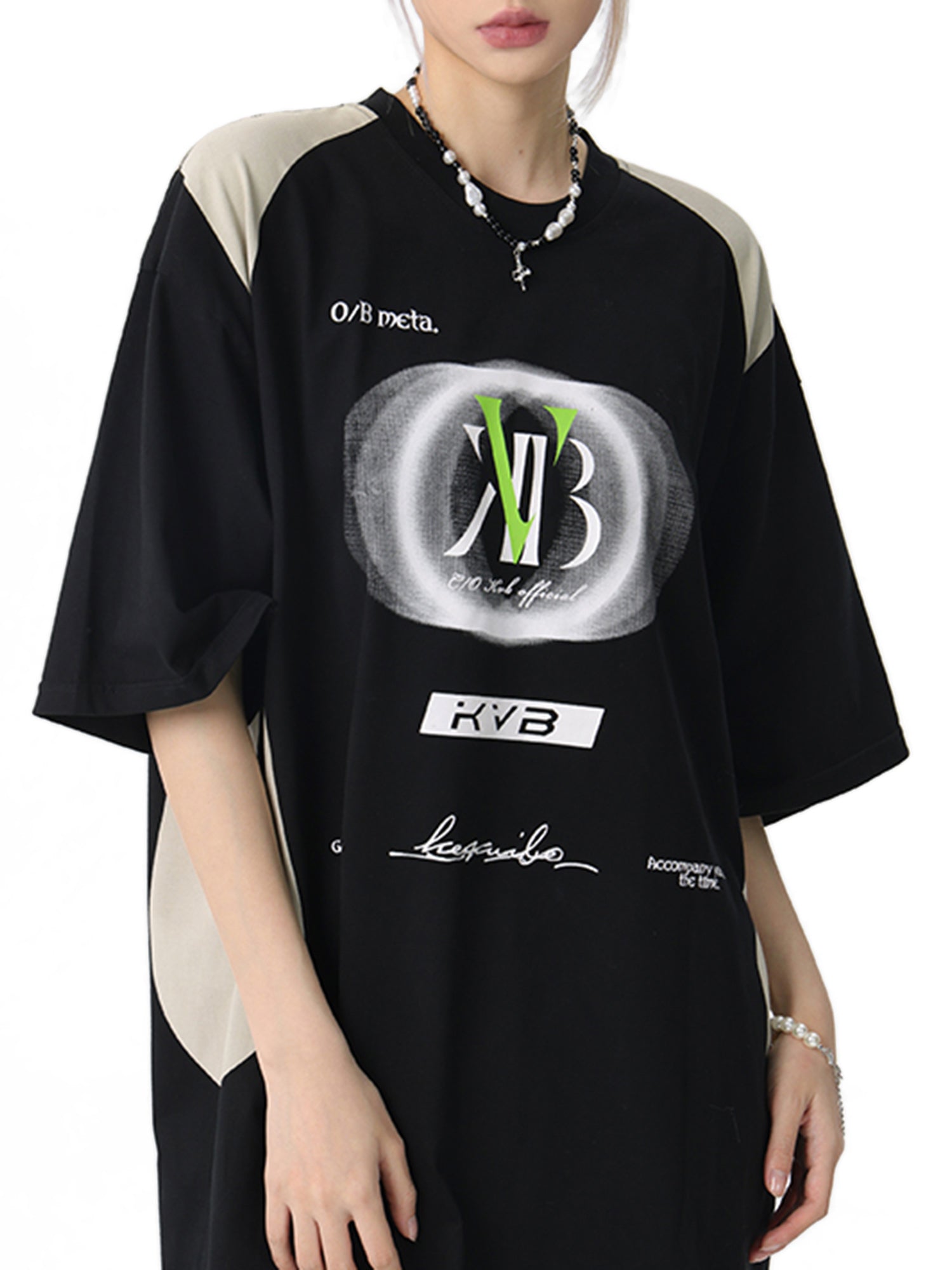 BLACK AND WHITE GRAPHIC T-SHIRT TRENDY CASUAL SHORT SLEEVE