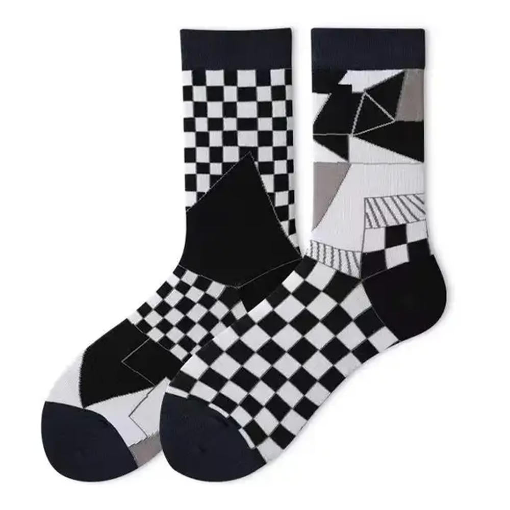 BLACK AND WHITE PATTERNED SOCKS SET OF 3