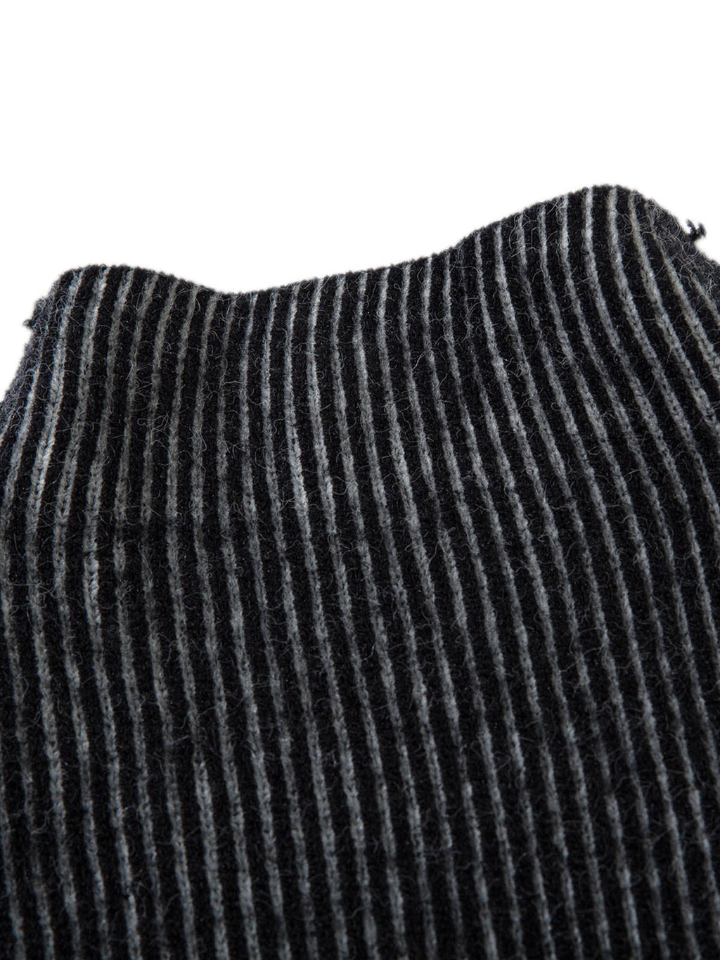 BLACK AND WHITE STRIPED SWEATER WITH GRAY PATTERN REVERSIBLE DOUBLE-SIDED