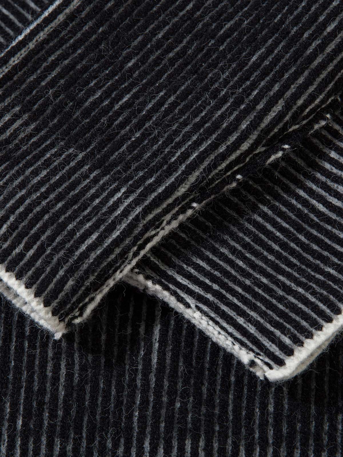 BLACK AND WHITE STRIPED SWEATER WITH GRAY PATTERN REVERSIBLE DOUBLE-SIDED