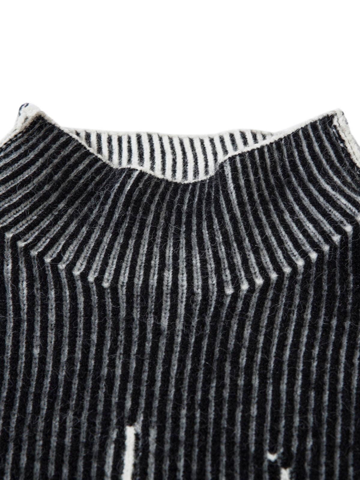 BLACK AND WHITE STRIPED SWEATER WITH GRAY PATTERN REVERSIBLE DOUBLE-SIDED