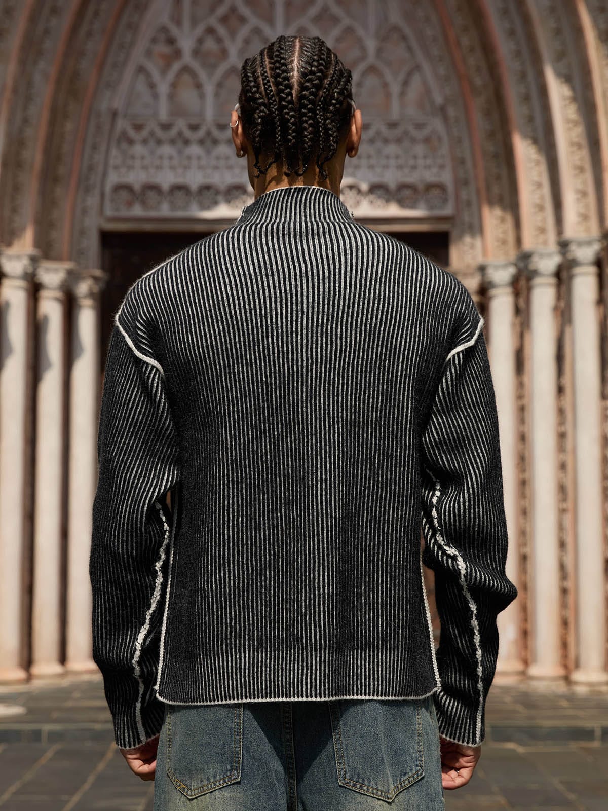 BLACK AND WHITE STRIPED SWEATER WITH GRAY PATTERN REVERSIBLE DOUBLE-SIDED