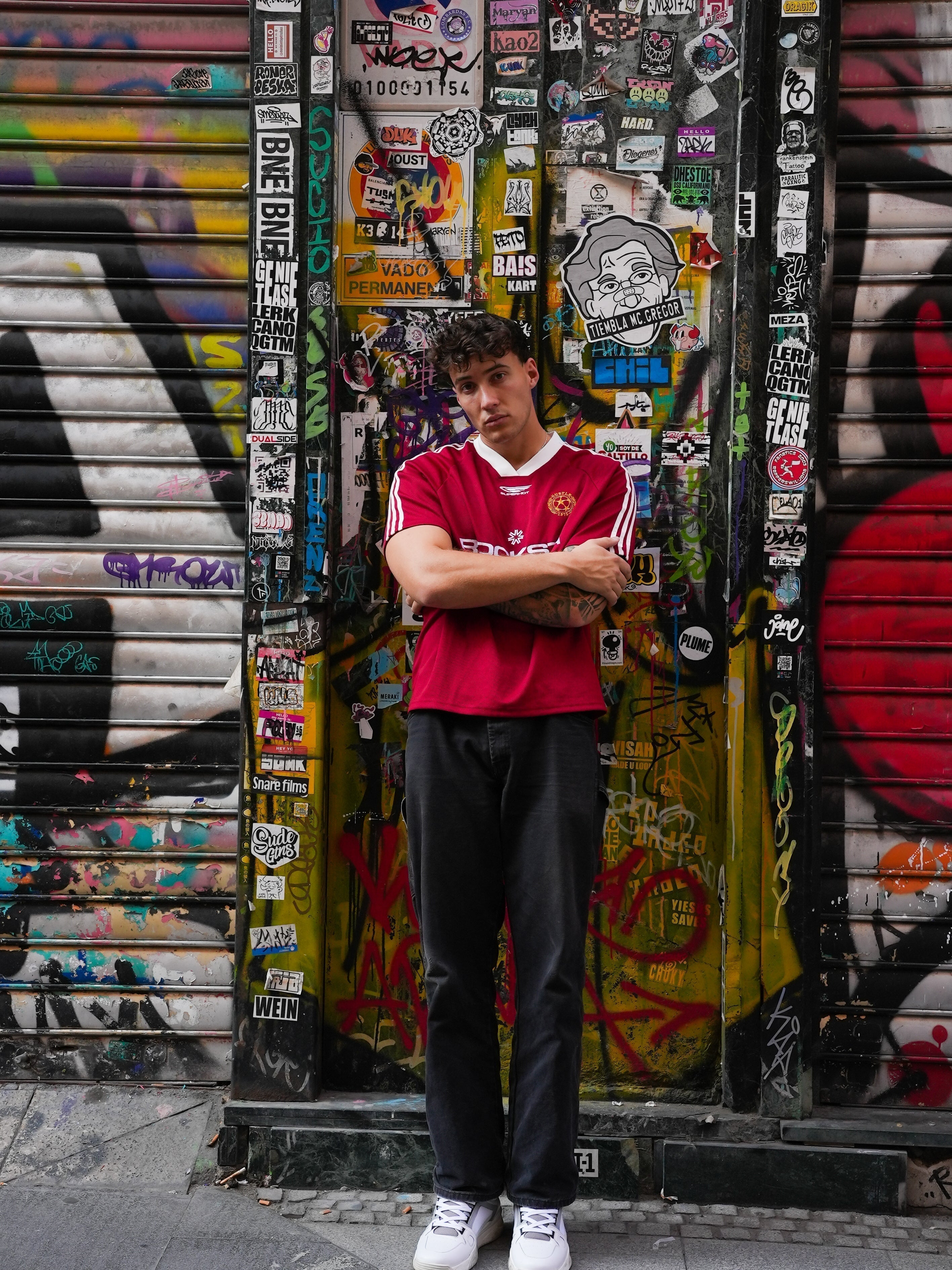 BLACK AND YELLOW SOCCER JERSEY TEAM SPIRIT APPAREL SPORTSWEAR