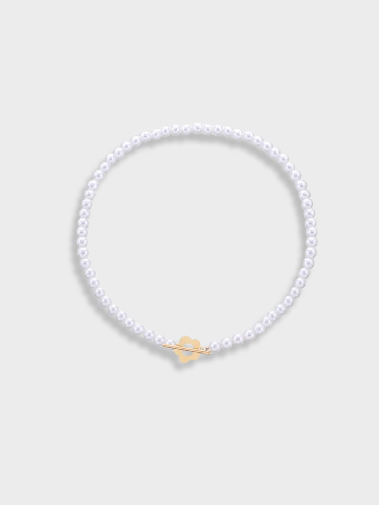 BLACK BEADED SILVER NECKLACE WITH DELICATE FLOWERS DESIGN