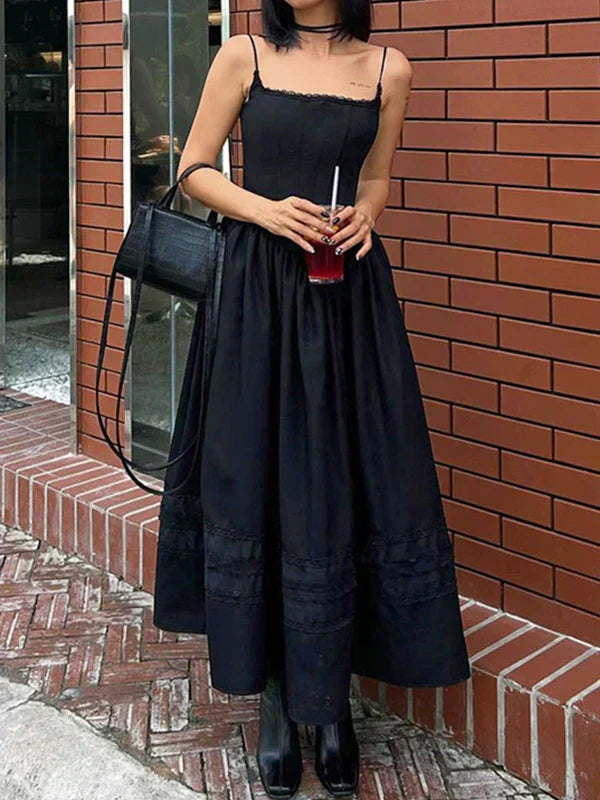 BLACK CORSET-STYLE DRESS WITH VERSATILE LONG DESIGN