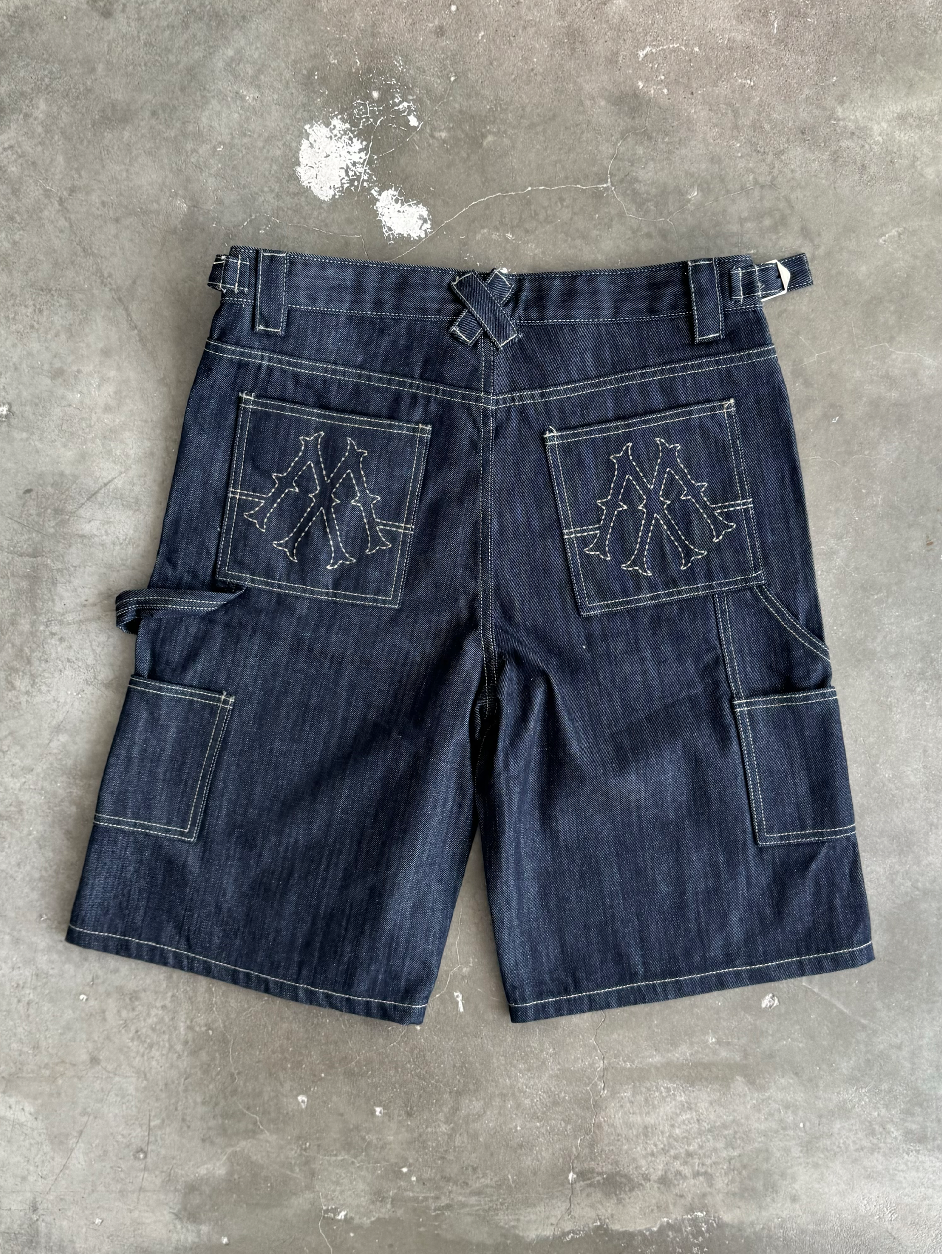 BLACK DENIM CARPENTER SHORTS - RAW BLUE DENIM STYLE