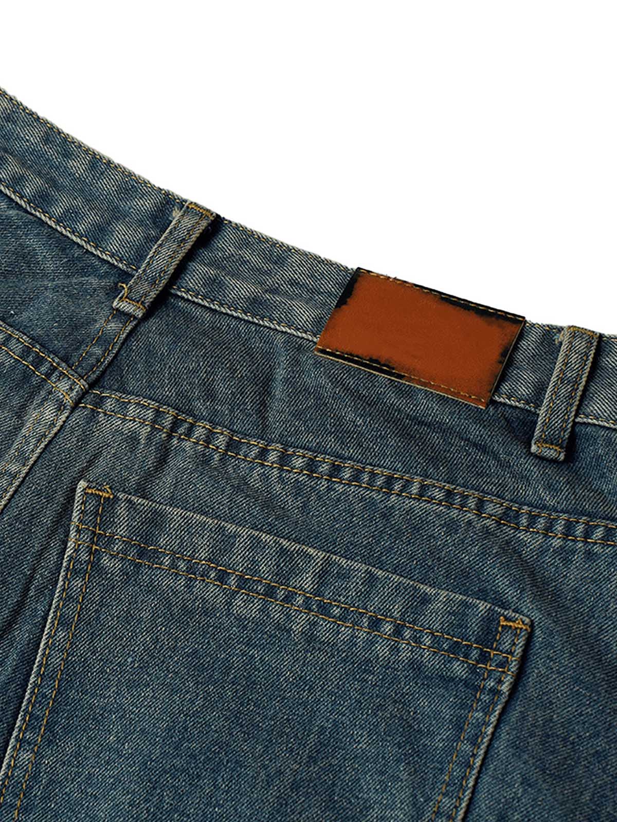 BLACK DENIM SHORTS WITH MID WAIST AND STRAIGHT LEG DESIGN