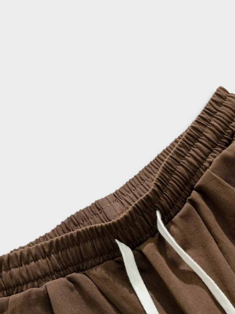 BLACK DRAWSTRING SWEATPANTS FOR MEN AND WOMEN COMFORT AND VERSATILITY