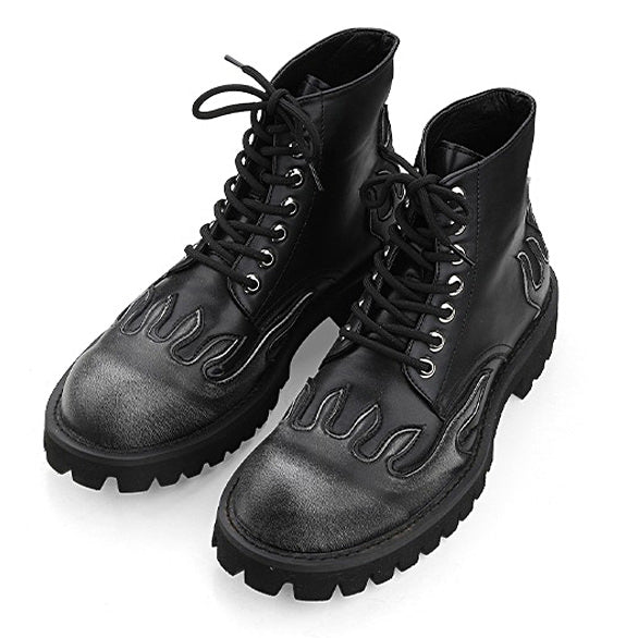 BLACK FLAME-DECORATED COMBAT BOOTS
