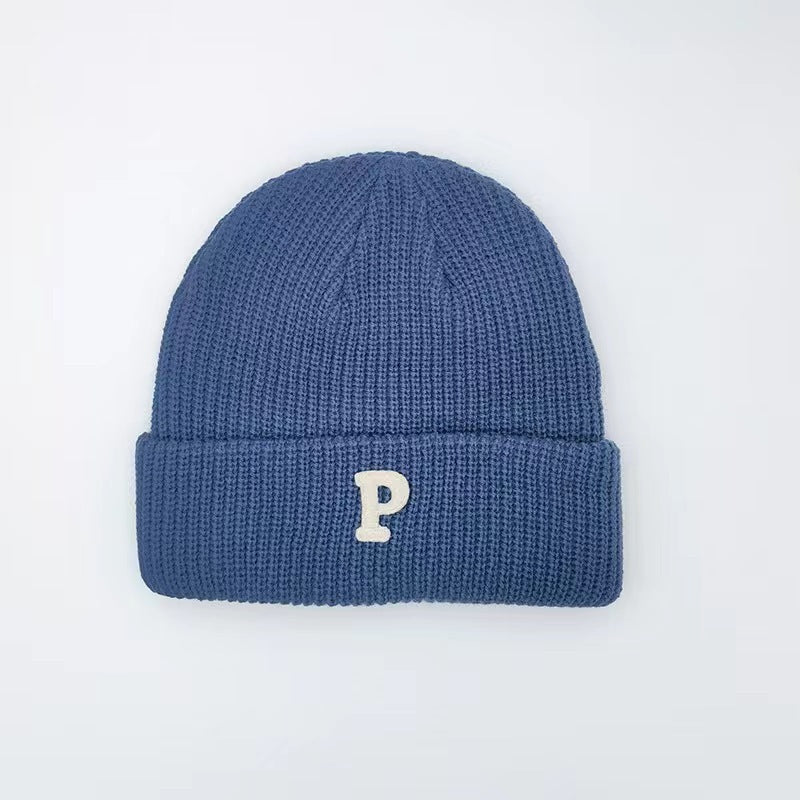 BLACK KNIT BEANIE HAT WITH LOGO EMBROIDERY