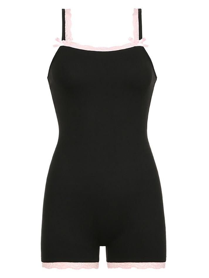 BLACK LACE TRIM ROMPER WITH CONTRAST Y2K SPAGHETTI STRAPS