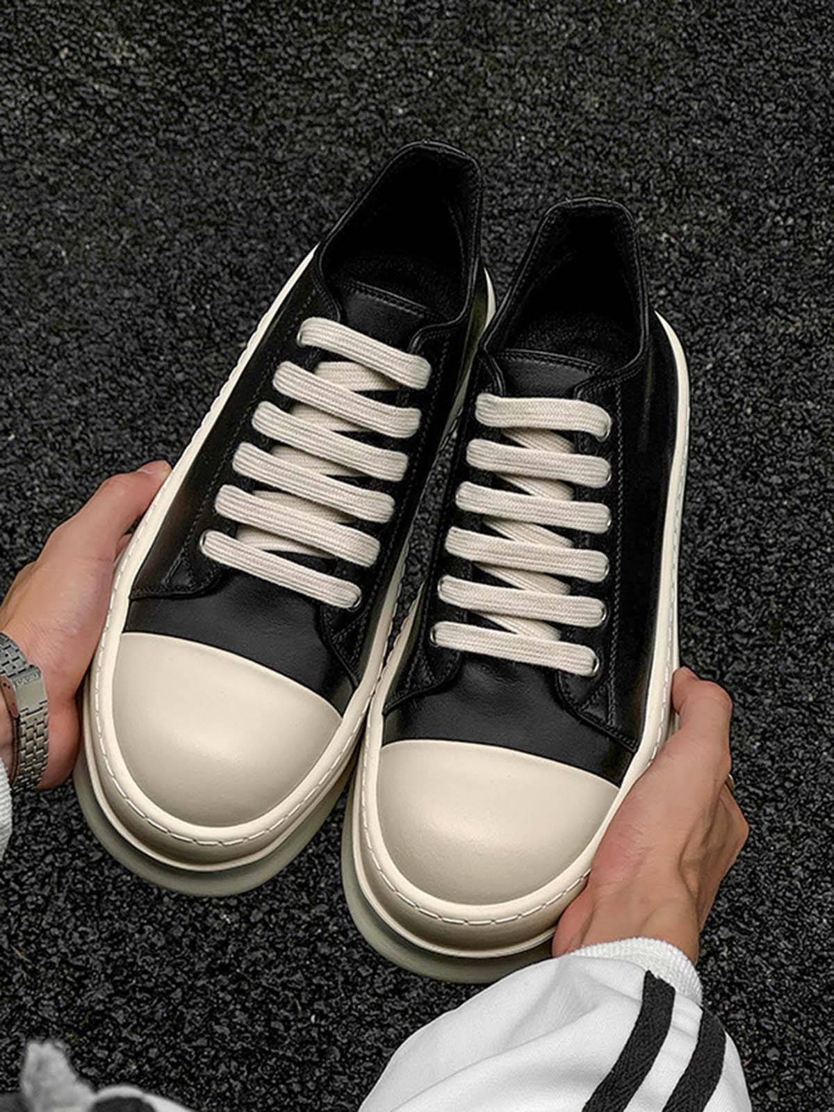 BLACK LEATHER PLATFORM SNEAKERS - QUALITY TRAINING SHOES