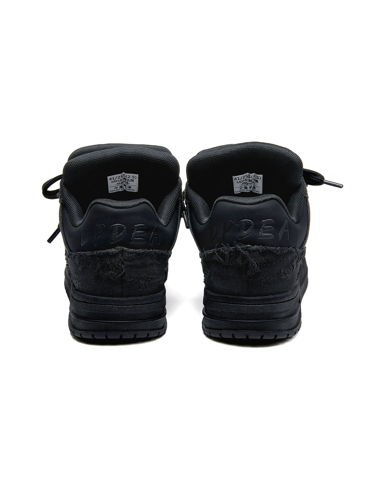BLACK LOW-TOP SNEAKERS BLACK KNIGHT SKATE SHOES