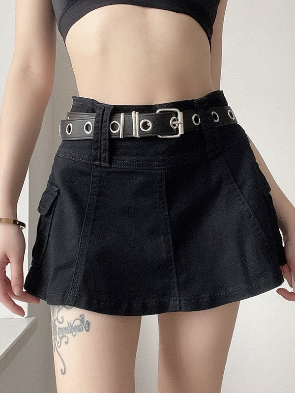 BLACK MINI SKIRT WITH BELT AND LINED CARGO POCKETS