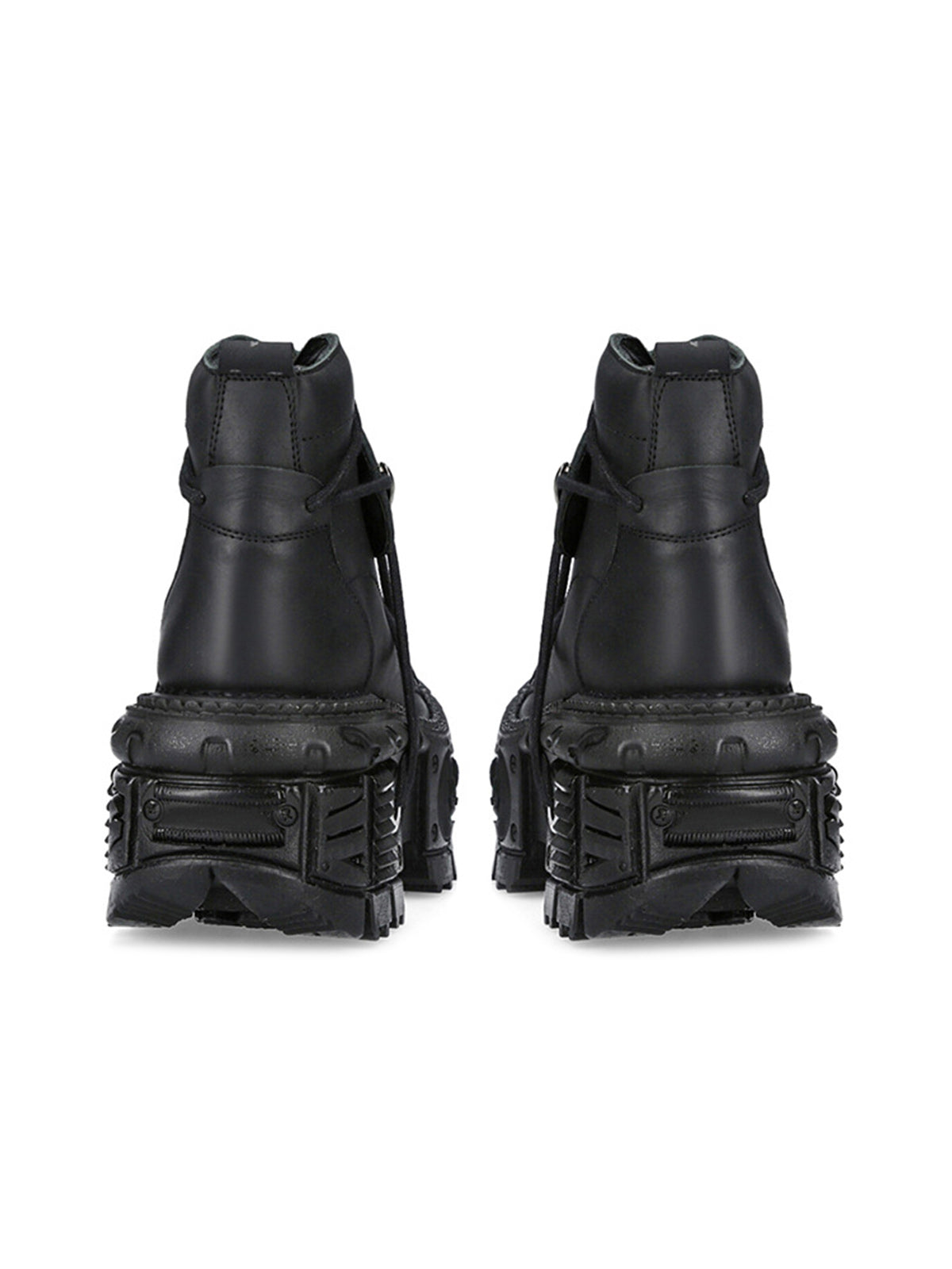 BLACK PLATFORM BOOTS WITH ROUND TOE RUBBER OUTSOLE