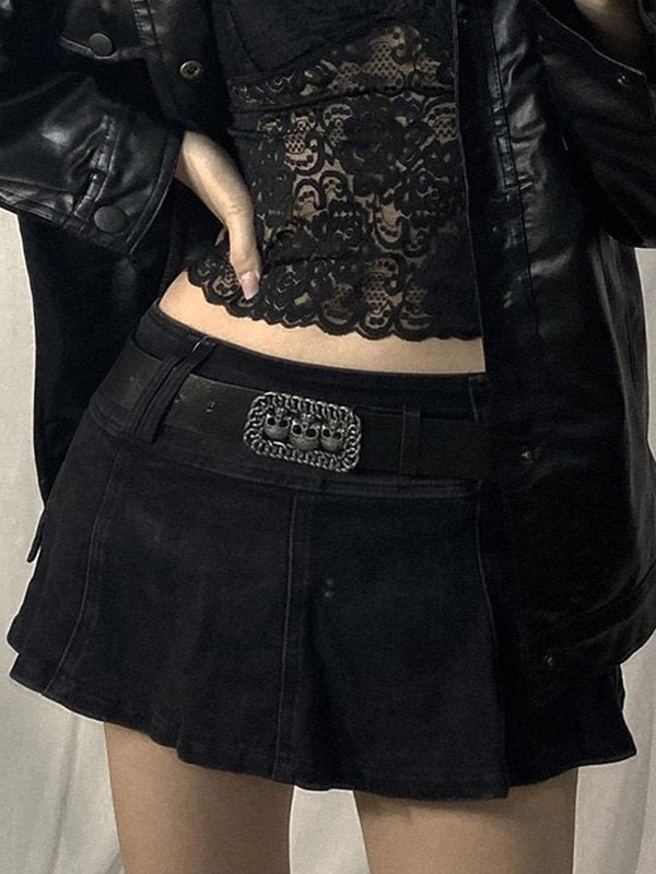 BLACK PLEATED MINI SKIRT WITH SKULL BELT - JET BLACK DENIM STYLE