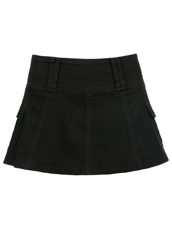 BLACK PLEATED MINI SKIRT WITH SKULL BELT - JET BLACK DENIM STYLE