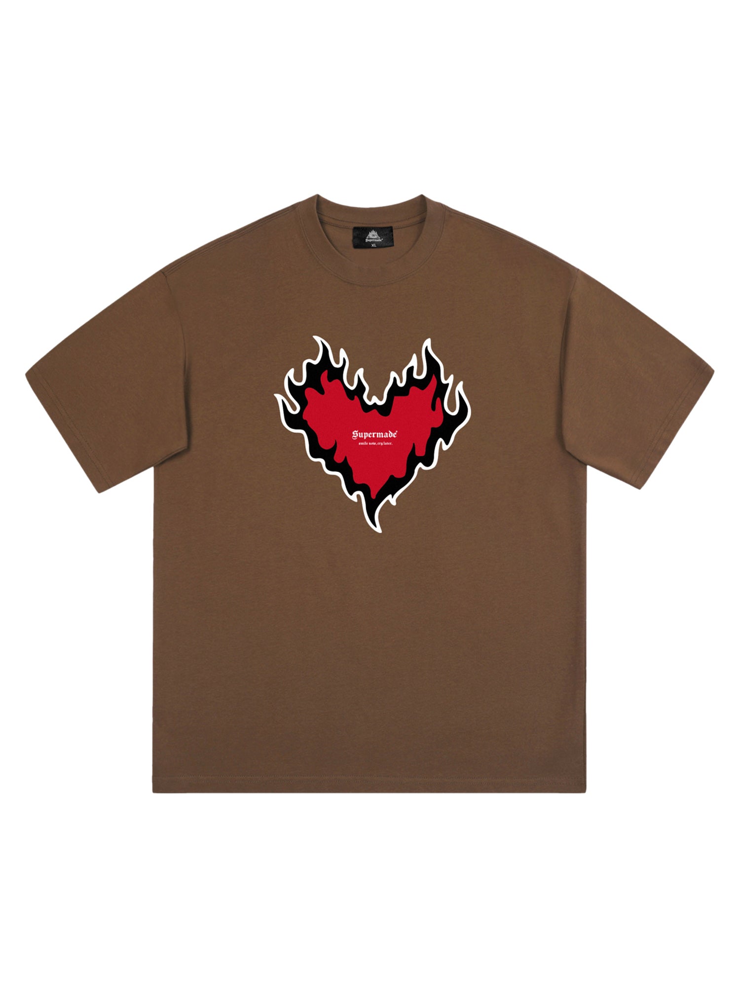 BLACK SHORT SLEEVE T-SHIRT WITH HEART GRAPHIC - CHIC SHORT SLEEVE DESIGN