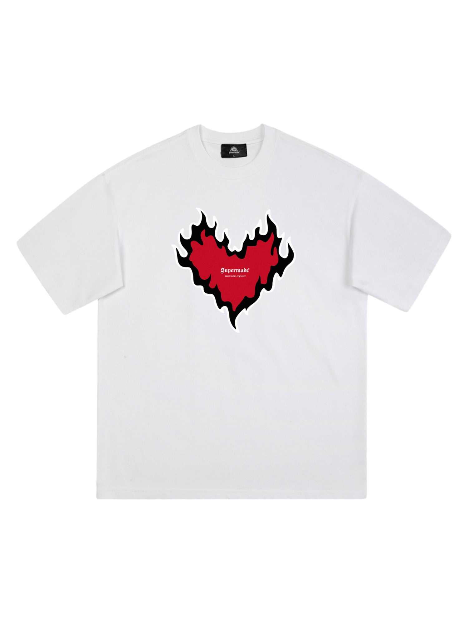 BLACK SHORT SLEEVE T-SHIRT WITH HEART GRAPHIC - CHIC SHORT SLEEVE DESIGN