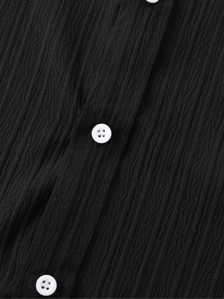 BLACK SHORT-SLEEVED BUTTON-DOWN SHIRT WITH EASY-TO-USE SIZE GUIDE