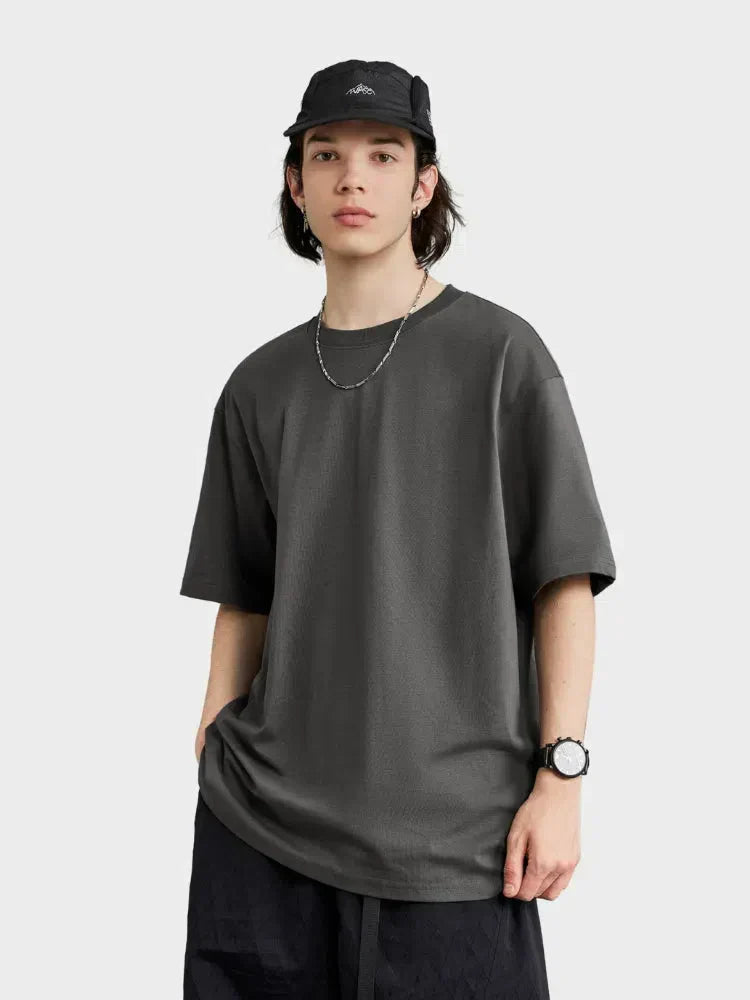 BLACK SHORT-SLEEVED T-SHIRT WITH QUICK-DRY STREETWEAR COMFORT