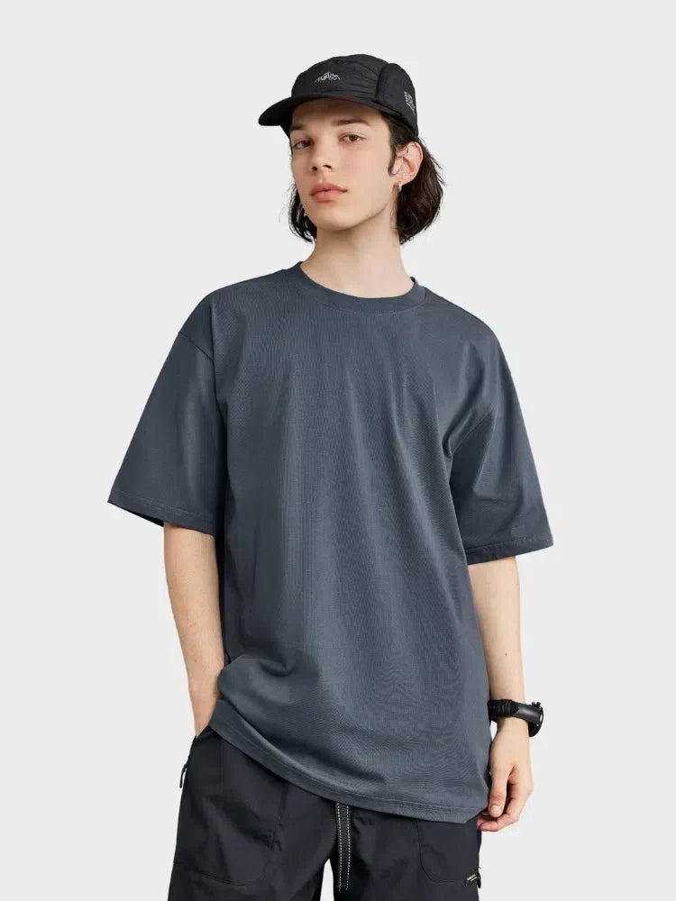 BLACK SHORT-SLEEVED T-SHIRT WITH QUICK-DRY STREETWEAR COMFORT