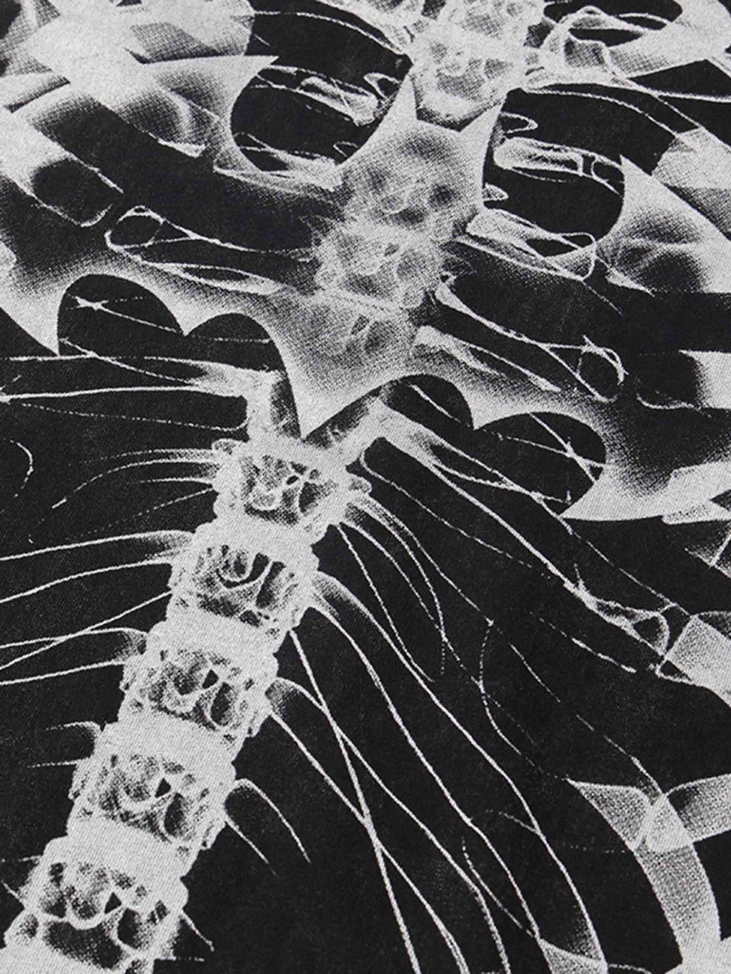 BLACK SKELETON PRINT SHORT SLEEVE T-SHIRT WITH ROUND COLLAR