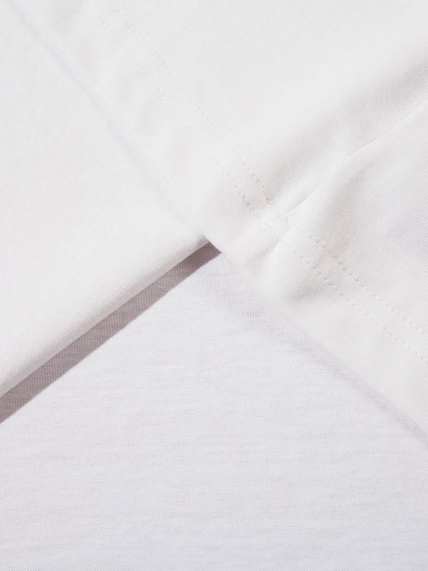 BLACK SLEEVELESS SHIRT WITH PINK GRAPHIC - BREATHABLE TANK