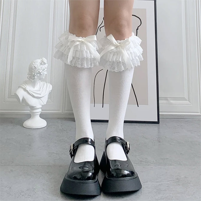 BLACK SOCKS WITH WHITE LACE AND BOWS FOR WOMEN