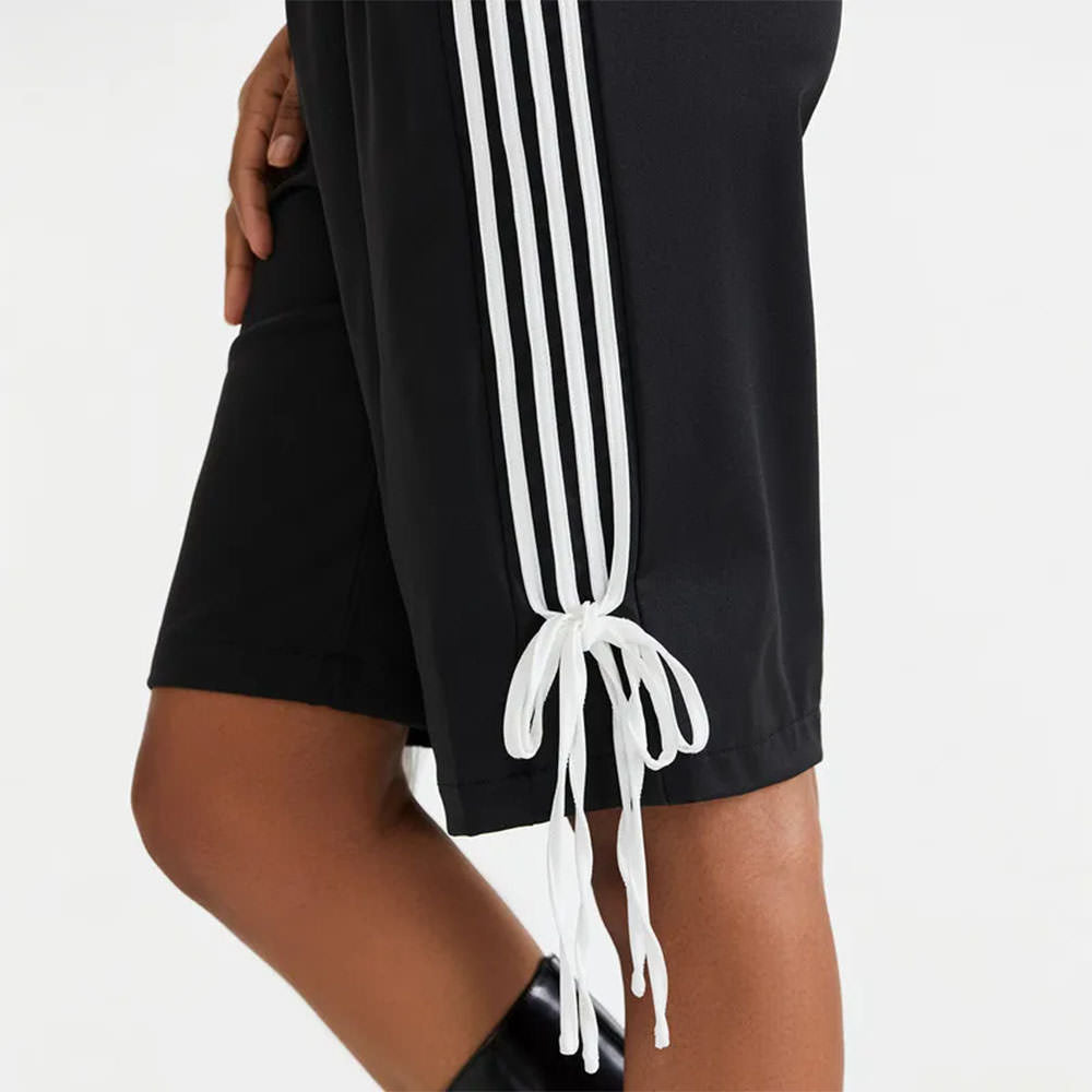 BLACK STRIPE CULOTTES CHARMING BOW ACCENTS