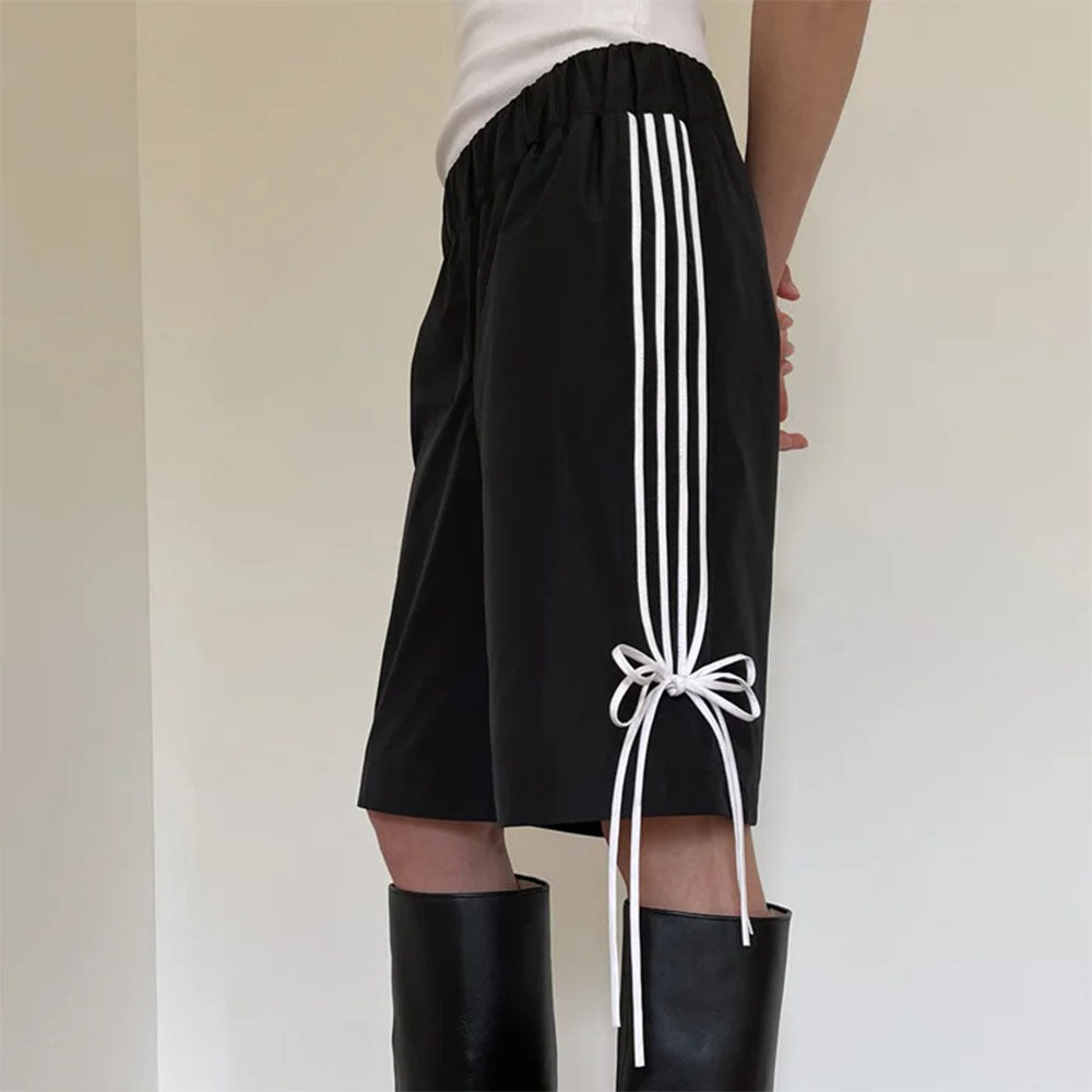 BLACK STRIPE CULOTTES CHARMING BOW ACCENTS