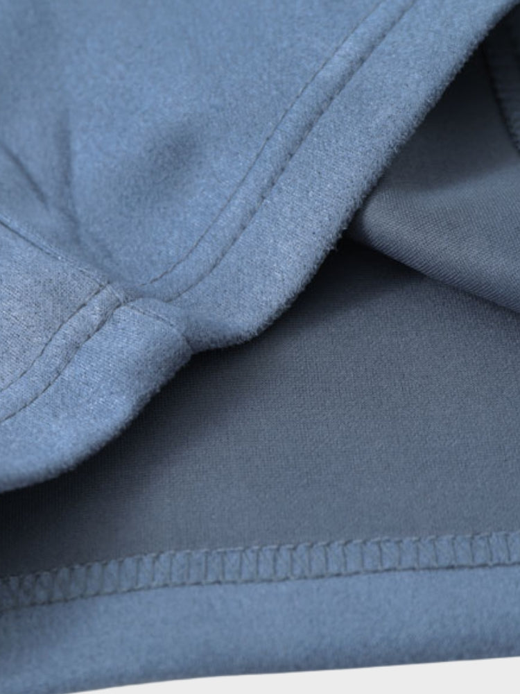 BLACK T-SHIRT BE YOURSELF UNIQUE STYLE