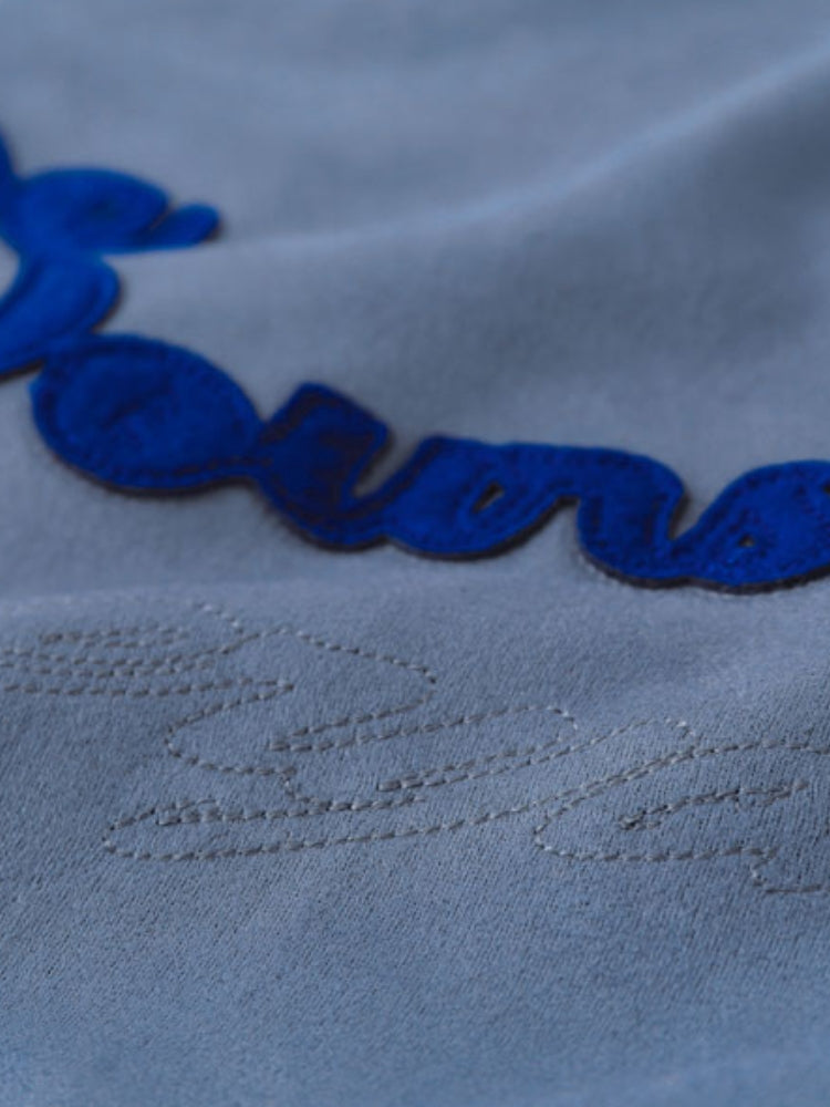 BLACK T-SHIRT BE YOURSELF UNIQUE STYLE