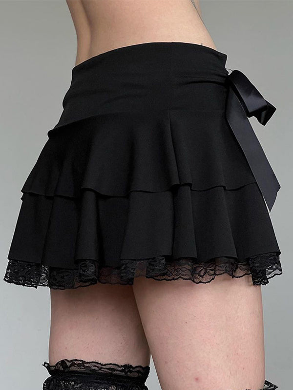 BLACK TIERED MINI SKIRT WITH LACE TRIM CUTE Y2K STYLE