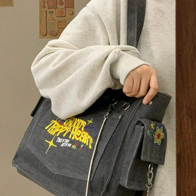 BLACK TOTE BAG WITH EMBROIDERED POCKET FOR EVERYDAY