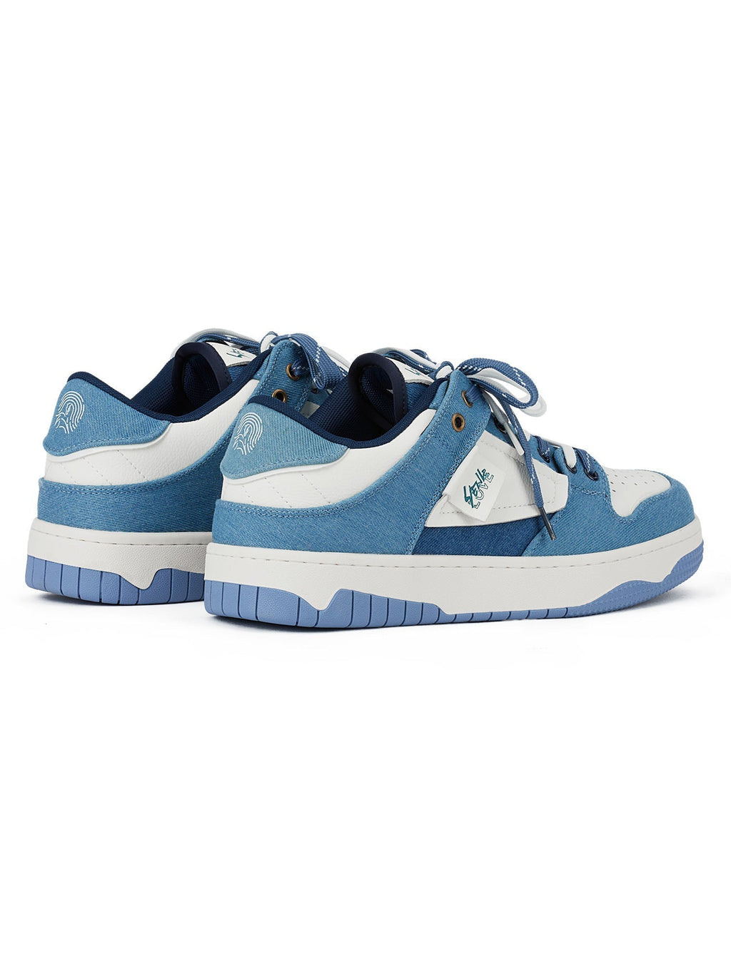 BLUE AND WHITE LOW-TOP SNEAKERS WITH ROUND TOE CASUAL DESIGN
