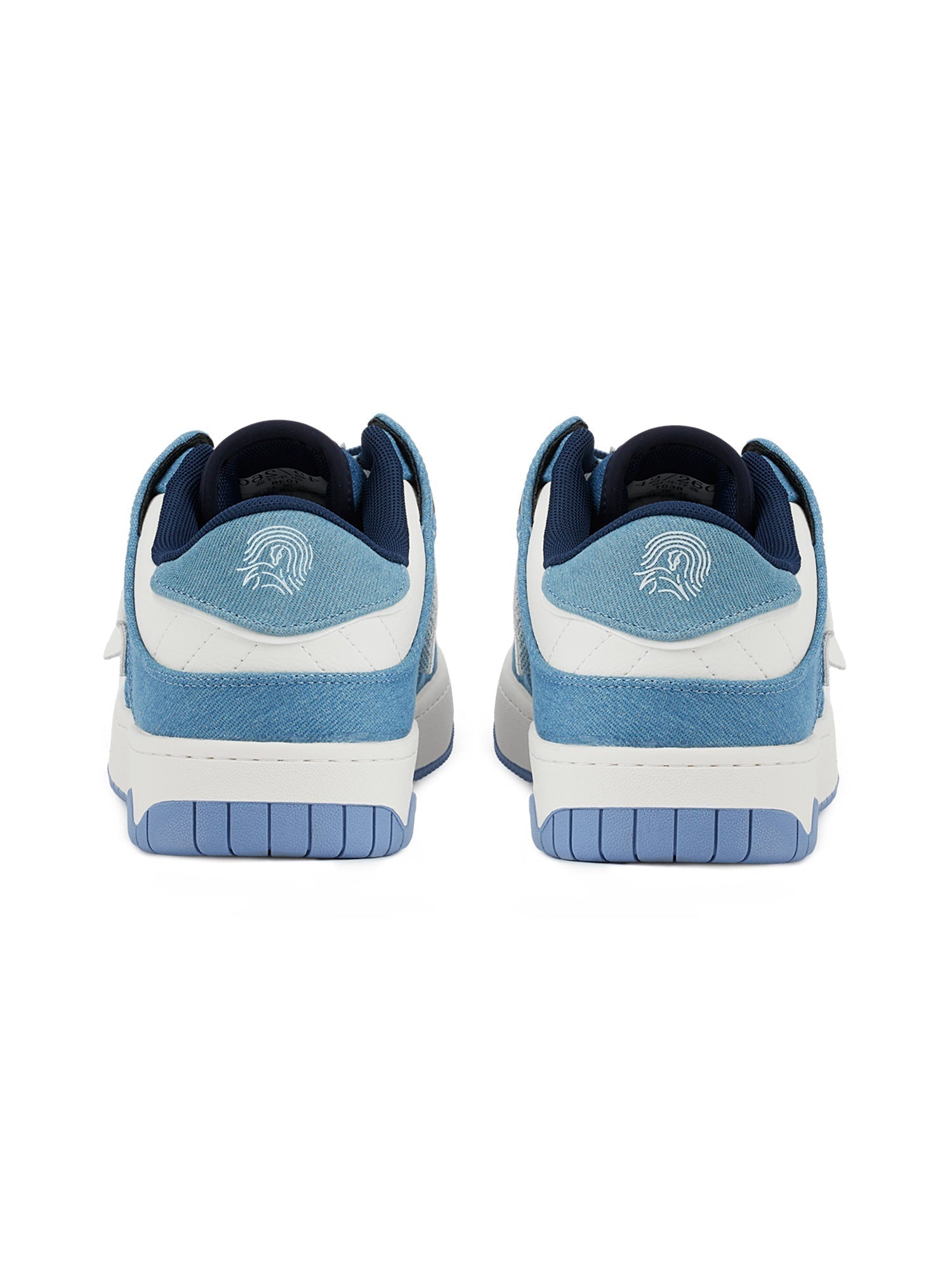 BLUE AND WHITE LOW-TOP SNEAKERS WITH ROUND TOE CASUAL DESIGN